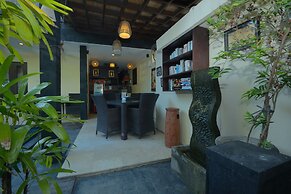 Andari Legian