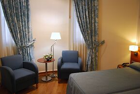 Hotel Mieres del Camino