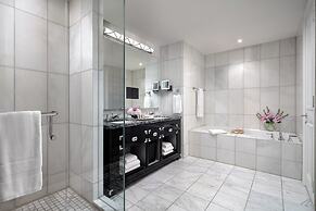 The St. Regis Toronto