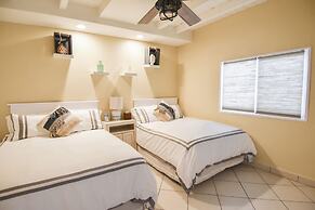 Quinta Pacifica Beachfront Villas