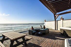 Quinta Pacifica Beachfront Villas