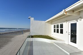 Quinta Pacifica Beachfront Villas