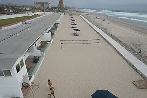 Quinta Pacifica Beachfront Villas