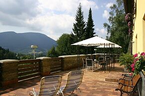 Hotel Ondráš z Beskyd