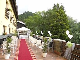 Hotel Ondráš z Beskyd