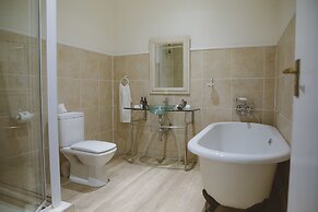 Victoria & Alfred Guest House
