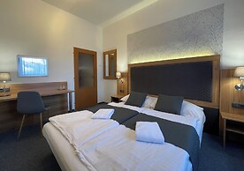 Hotel Bohemians