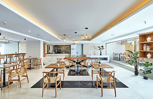 Lotus Rise Hotel