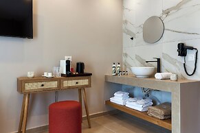 Lotus Rise Hotel
