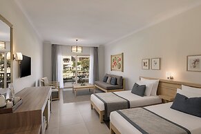 JAZ Casa Del Mar Resort