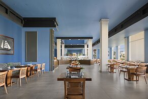 JAZ Casa Del Mar Resort