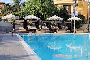 Hotel Première Pool & Resort