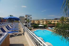 Hotel Première Pool & Resort