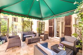 Roman Terrace