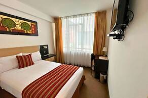 Allpa Hotel & Suites