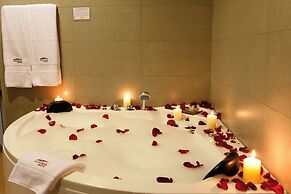 Allpa Hotel & Suites