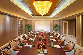 Royal International Hotel