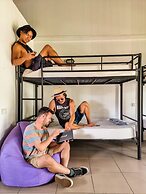 Nomads Airlie Beach