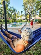 Nomads Airlie Beach
