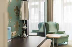 La Prima Fashion Hotel