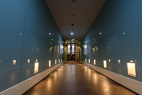 La Prima Fashion Hotel