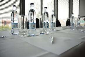 Hotel Avance