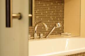 Hotel Avance
