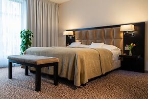 Hotel Avance