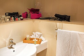 Hotel Avance