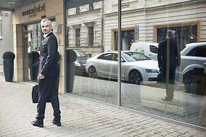 Hotel Avance