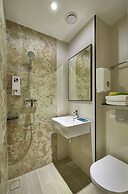 Hotel 81 Gold