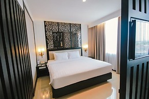 Grand Arkenso Parkview Hotel