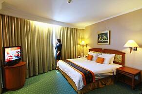Grand Arkenso Parkview Hotel