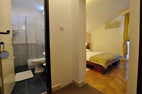 Hotel Djuric