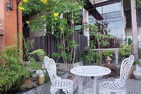 Sabai Sabai @ Sukhumvit Hotel