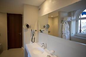 Hotel Carris Porto Ribeira