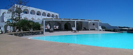 Cossyra Hotel