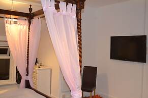 Holmlea Guest House