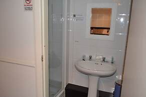 Holmlea Guest House
