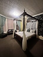 Holmlea Guest House