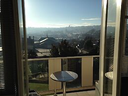 Auldington Hotel