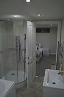 Watersedge Guest House
