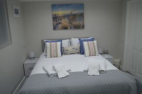 Watersedge Guest House