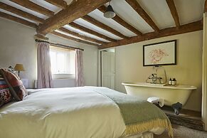 The Lamb Inn