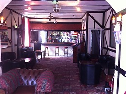 The Hawkes Hotel
