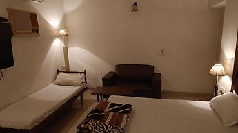 Hotel Samrat