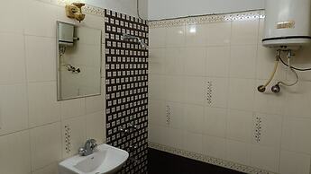 Hotel Samrat