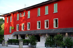 Hotel Aux Berges de l'Aveyron