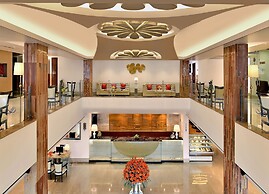 Taurus Sarovar Portico