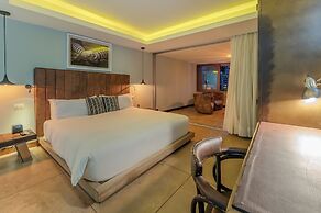 The Charlee Hotel